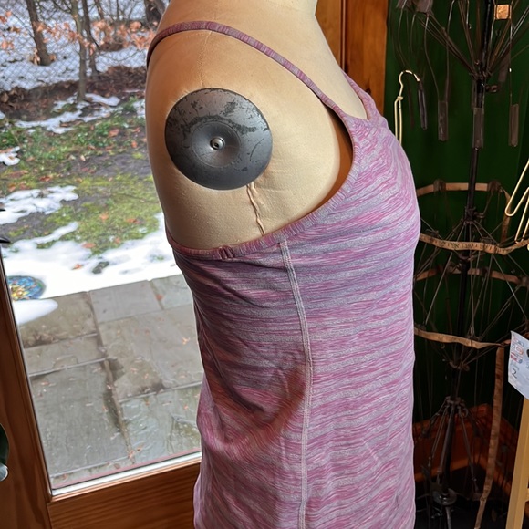 Lululemon tank with built in bra. Supportive, fun design. Size 12 - Picture 3 of 5